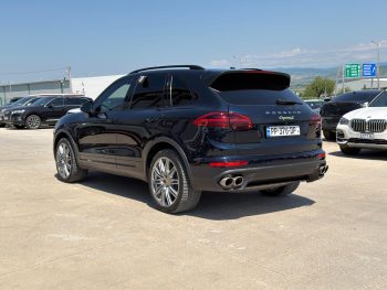 2016 Porsche Cayenne, S E-Hybrid