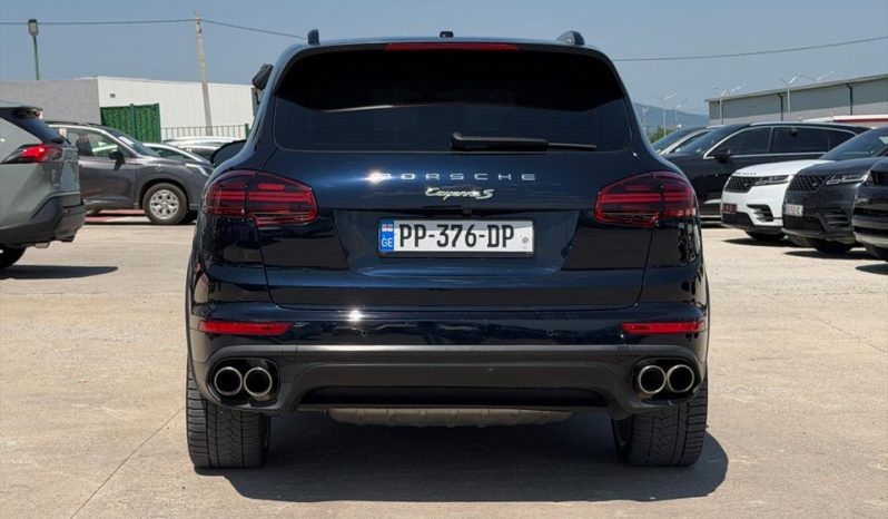 
								2016 Porsche Cayenne, S E-Hybrid full									
