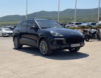 2016 Porsche Cayenne, S E-Hybrid