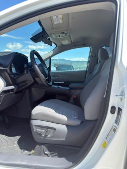 
										2021 Toyota Sienna, LE full									