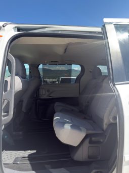 
										2021 Toyota Sienna, LE full									
