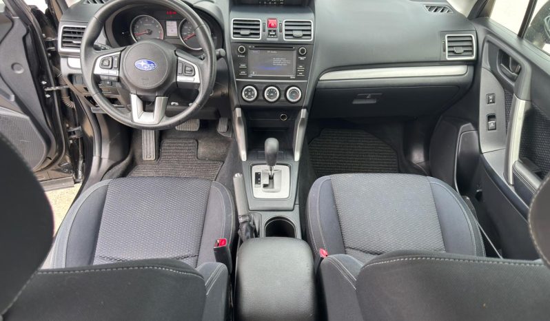 
								2017 Subaru Forester, 2.5I full									