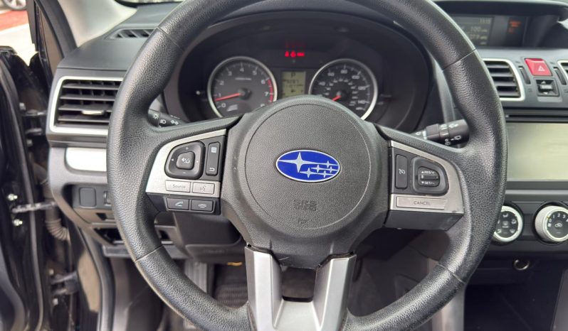 
								2017 Subaru Forester, 2.5I full									