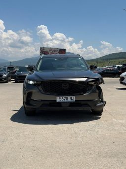 
										Mazda CX-50 full									
