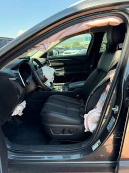 
										Mazda CX-50 full									