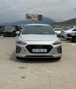 
										2018 Hyundai Ioniq, Hybrid Sel full									