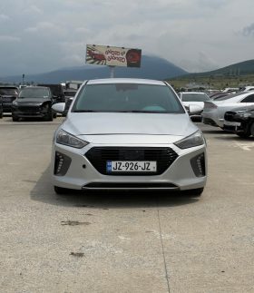 2018 Hyundai Ioniq, Hybrid Sel
