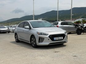 2018 Hyundai Ioniq, Hybrid Sel