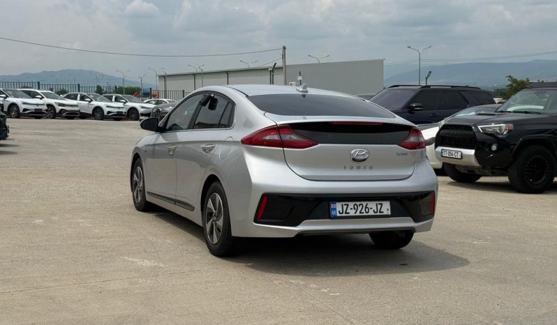 
								2018 Hyundai Ioniq, Hybrid Sel full									