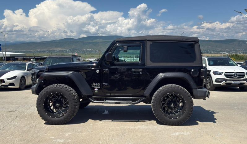
								2018 Jeep Wrangler, Sport full									