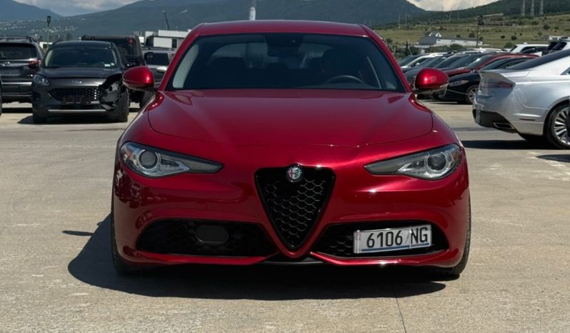 
								2017 Alfa Romeo Giulia, TI full									