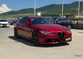 2017 Alfa Romeo Giulia, TI