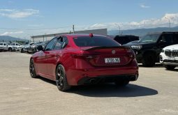 
										2017 Alfa Romeo Giulia, TI full									