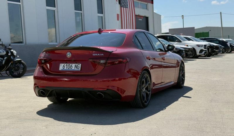
								2017 Alfa Romeo Giulia, TI full									
