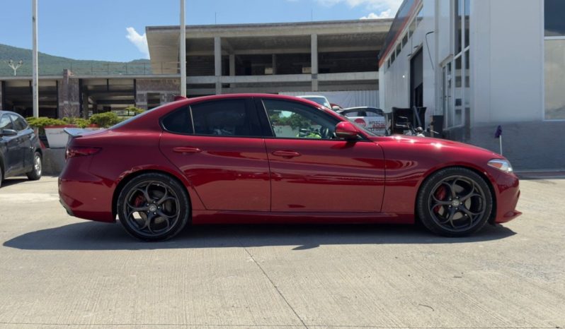 
								2017 Alfa Romeo Giulia, TI full									