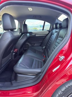 
										2017 Alfa Romeo Giulia, TI full									