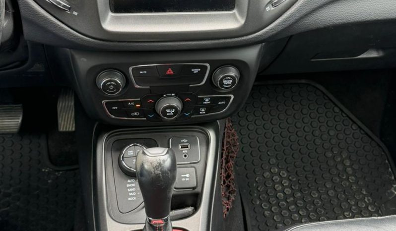 
								JEEP COMPASS full									