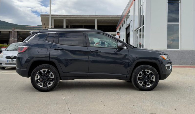 
								JEEP COMPASS full									