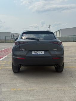 
										Mazda CX-30 full									
