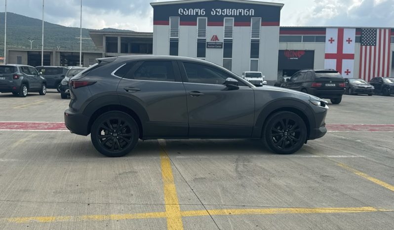 
								Mazda CX-30 full									