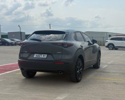 
										Mazda CX-30 full									