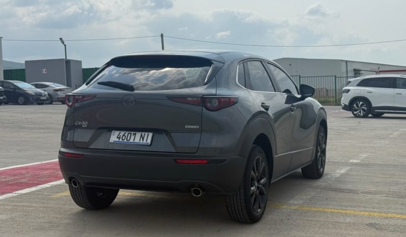 
								Mazda CX-30 full									