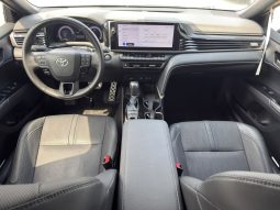 
										2025 Toyota Camry, Xse full									