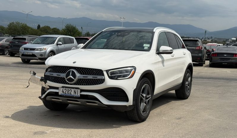 
								Mercedes-Benz GLC 300 full									
