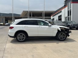 
										Mercedes-Benz GLC 300 full									