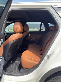 
										Mercedes-Benz GLC 300 full									