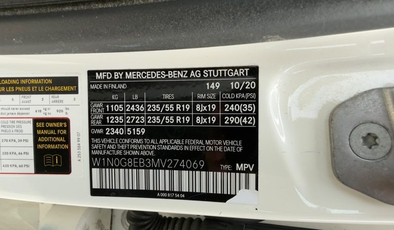 
								Mercedes-Benz GLC 300 full									