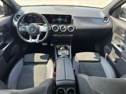 
										Mercedes-Benz GLA-Class full									