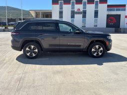 
										Jeep Grand Cherokee 4xe full									