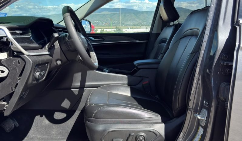 
								Jeep Grand Cherokee 4xe full									