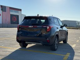 
										Kia Seltos full									