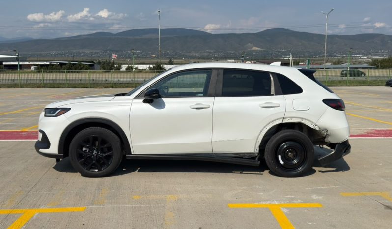
								Honda HR-V full									