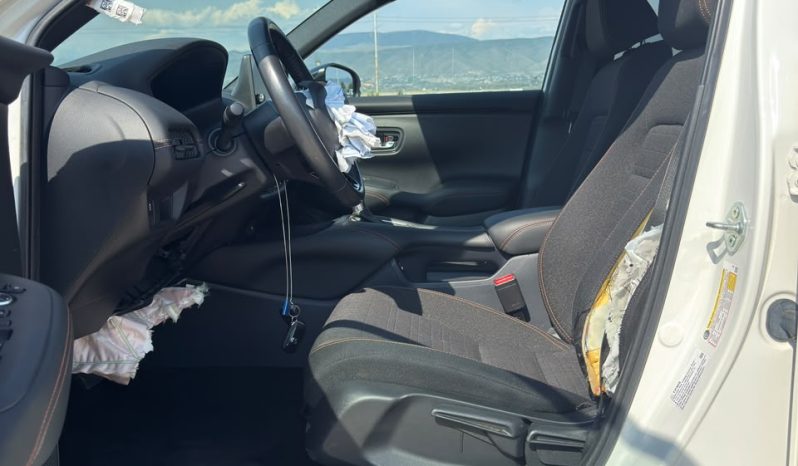 
								Honda HR-V full									