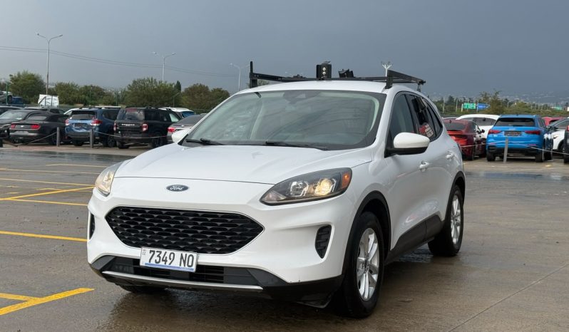
								Ford Escape full									