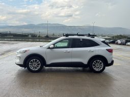 
										Ford Escape full									