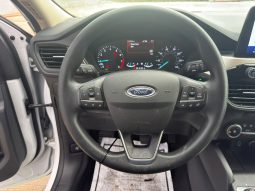 
										Ford Escape full									