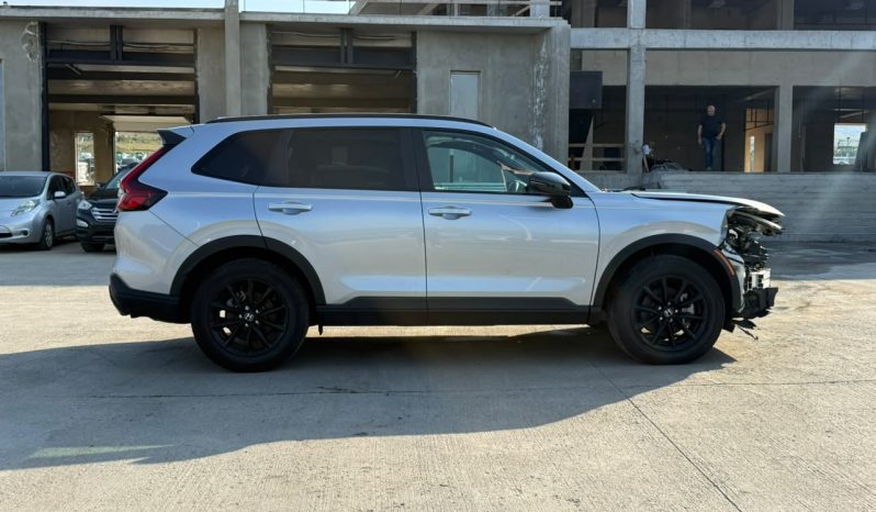
								Honda CR-V full									