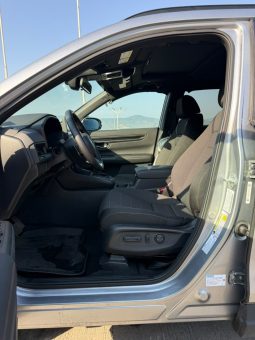 
										Honda CR-V full									