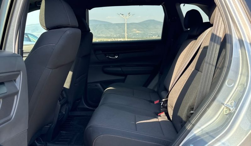 
								Honda CR-V full									