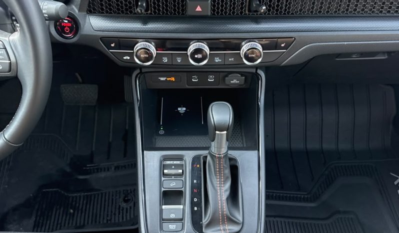 
								Honda CR-V full									