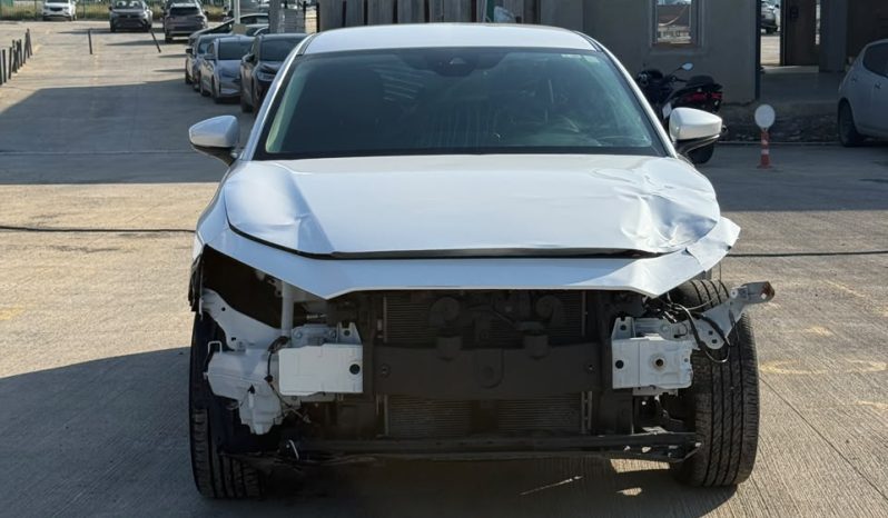 
								Mazda CX-30 full									