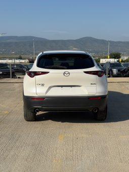 
										Mazda CX-30 full									