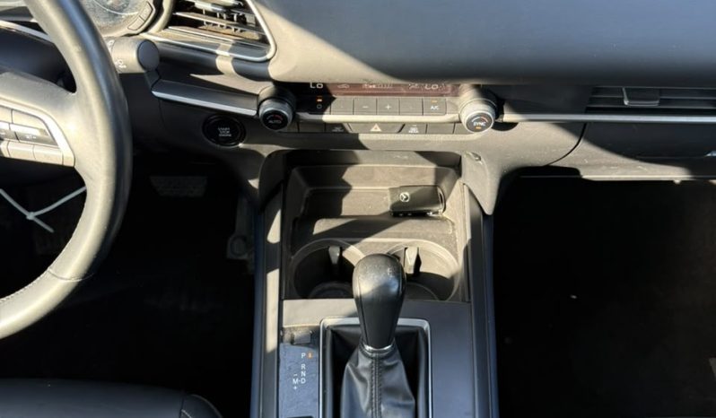 
								Mazda CX-30 full									