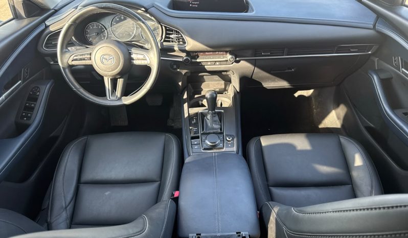 
								Mazda CX-30 full									