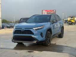 
										Toyota RAV4 full									