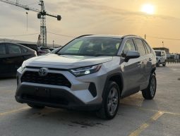 
										Toyota RAV4 full									